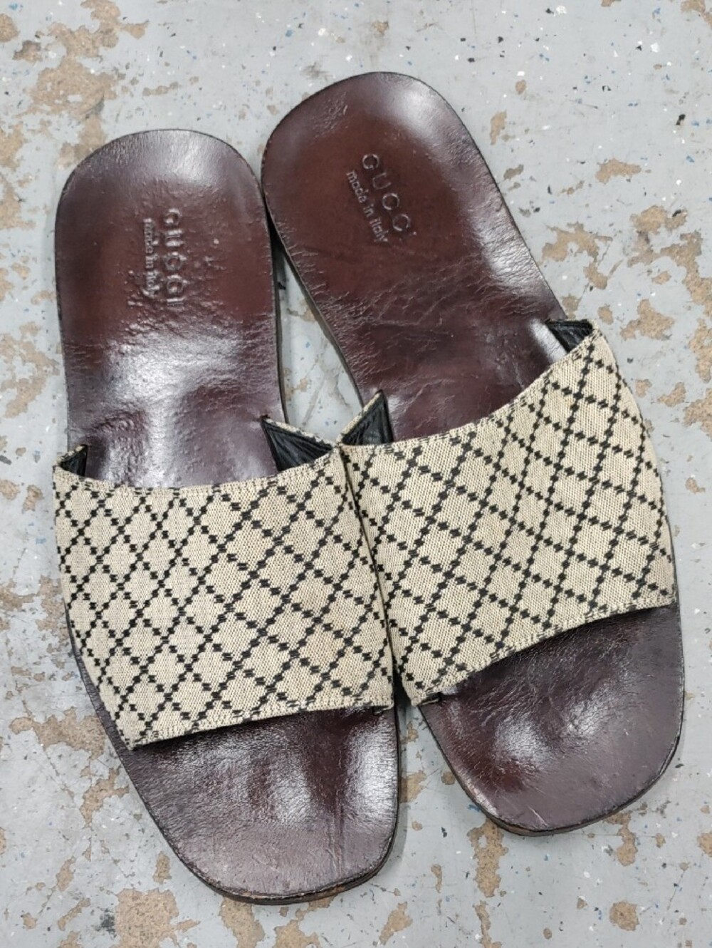 Gucci Geometric Slide Sandals in Brown & Cream
